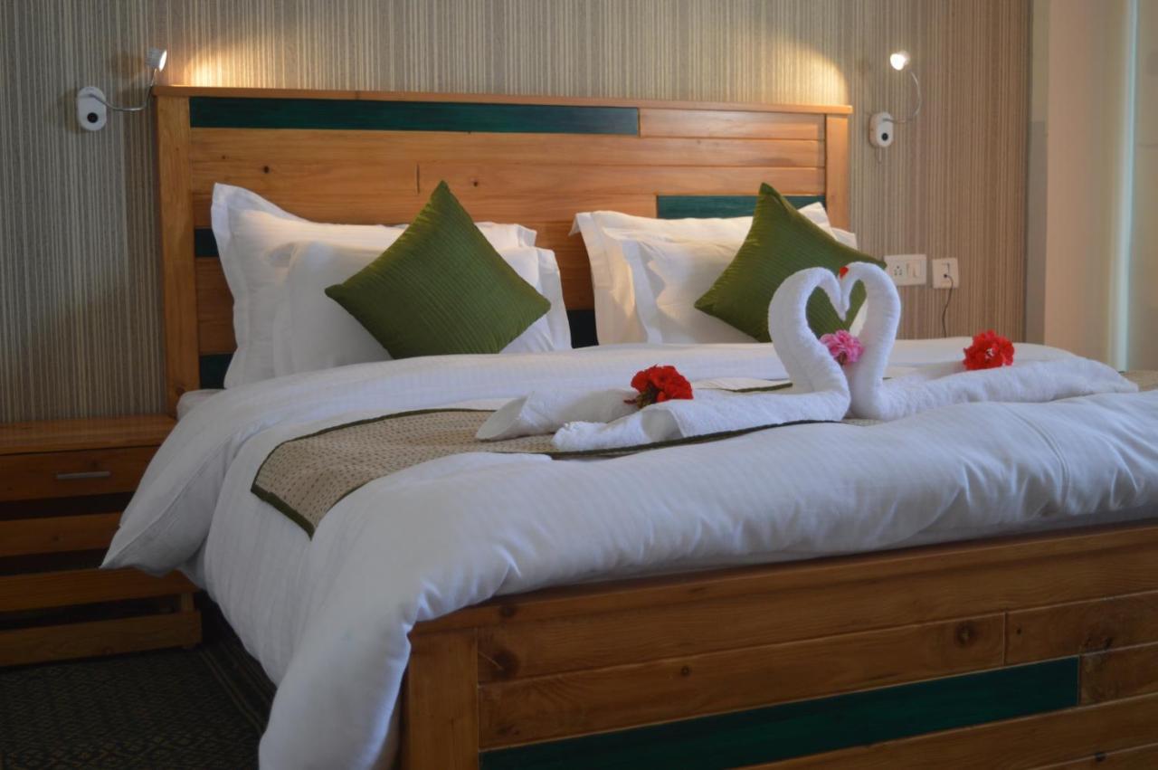 Spangle Heights Shimla, Suites And Residences Eksteriør billede